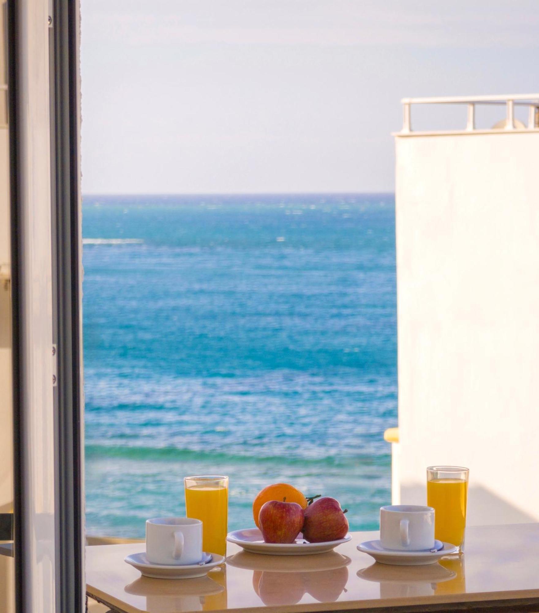 Simple Hotel Hersonissos Blue エクステリア 写真