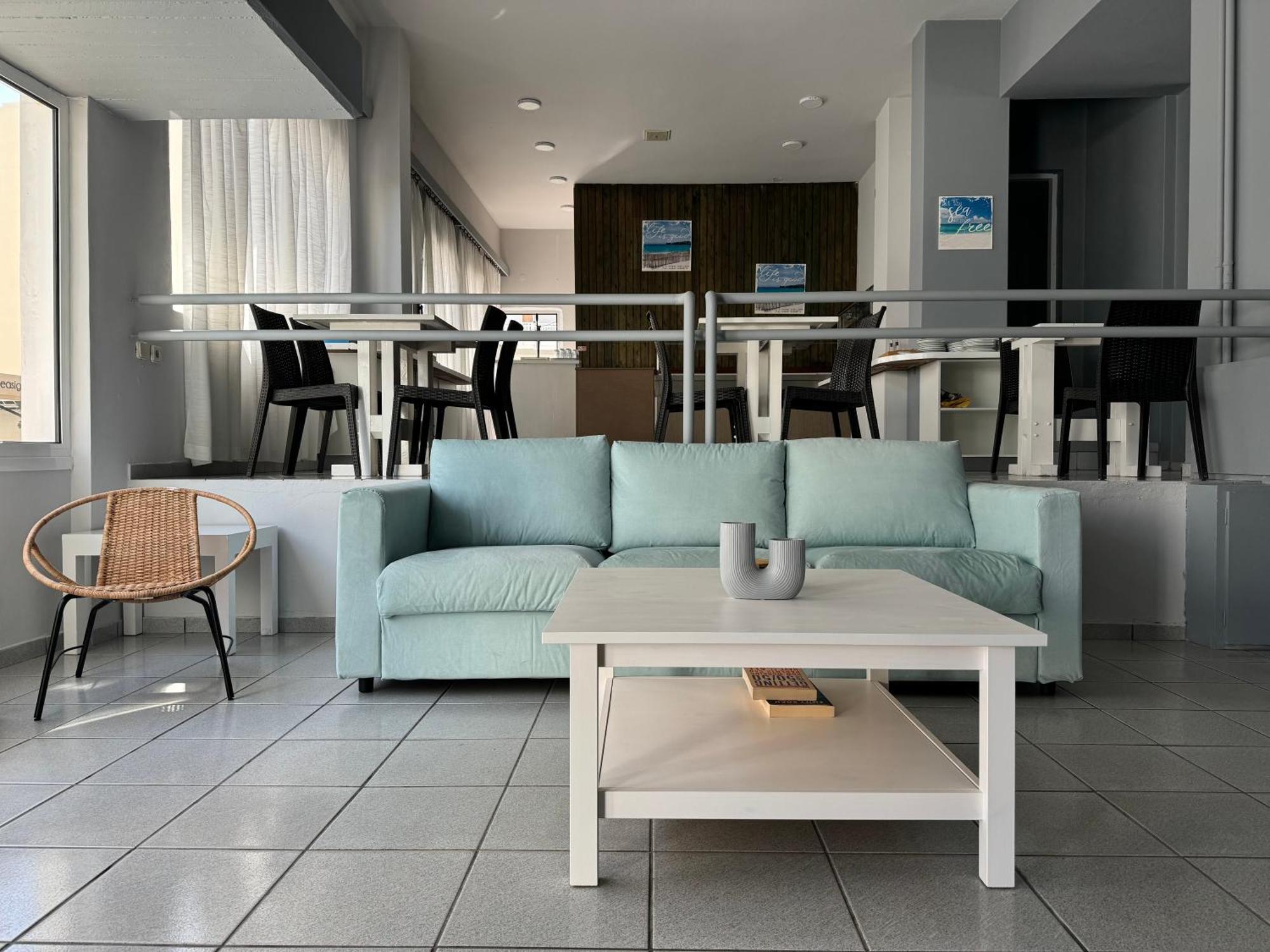 Simple Hotel Hersonissos Blue エクステリア 写真