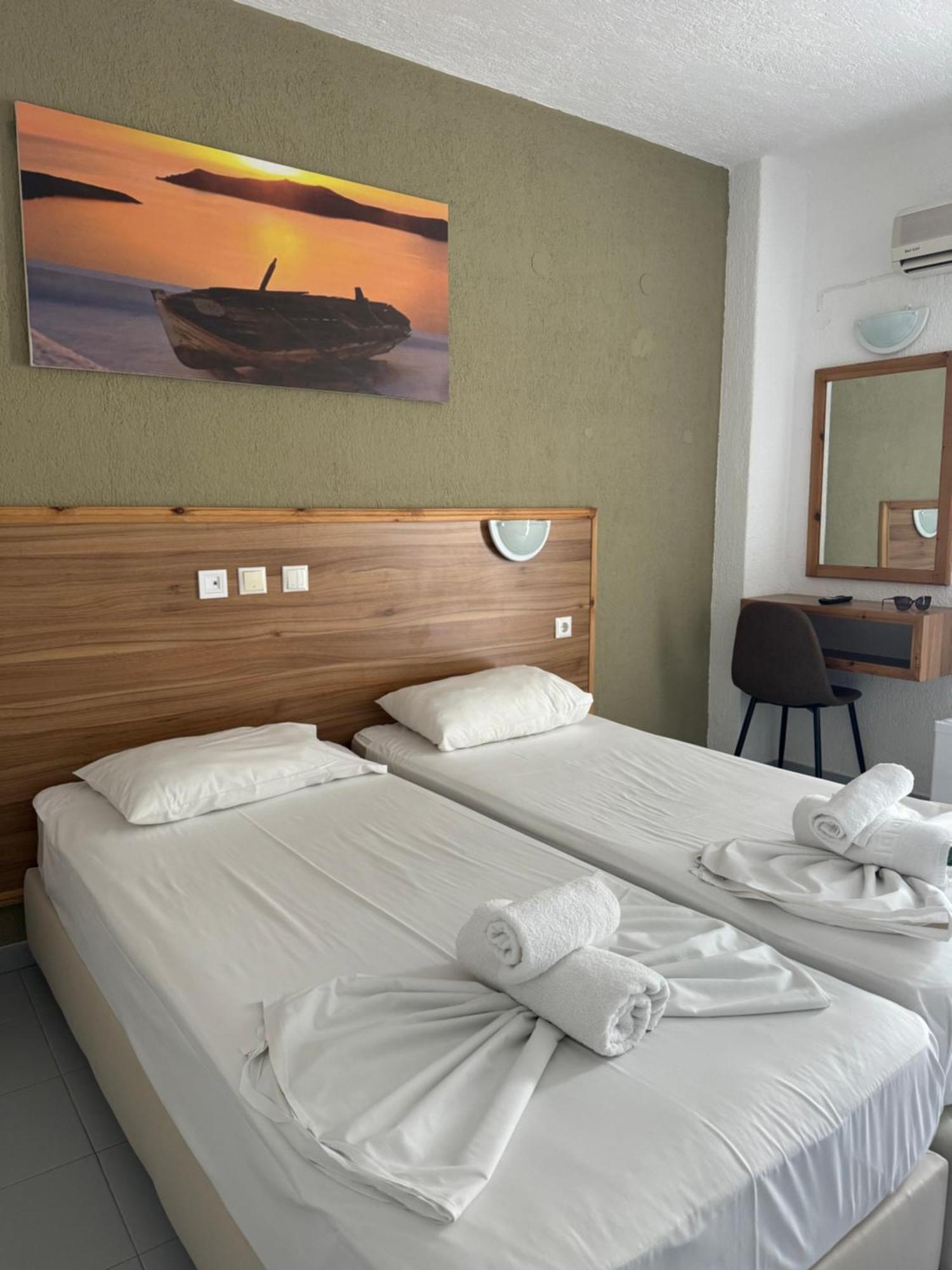 Simple Hotel Hersonissos Blue エクステリア 写真
